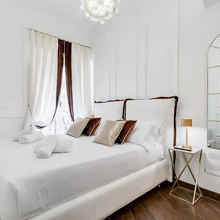 度假居 Next To Spanish Square - Romedreamhome *